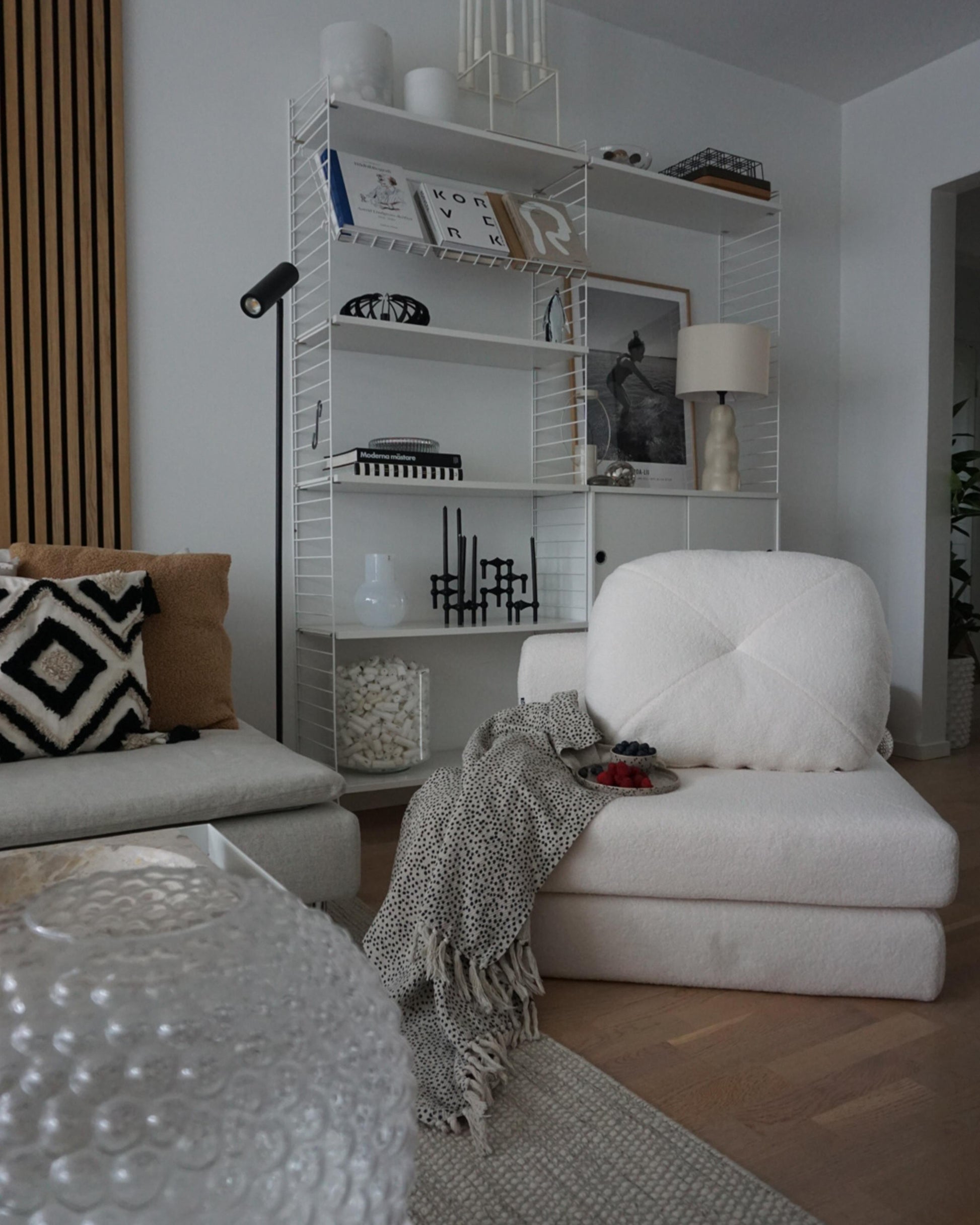  Single Sofa Bed OLDEN Boucle White